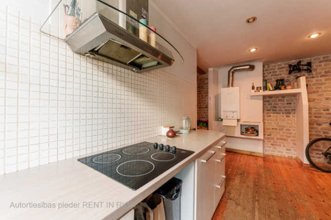 На продажу предлагается 2-комнатная квартира в центре Риги!  Уютная и тихая Рига - изображение 3