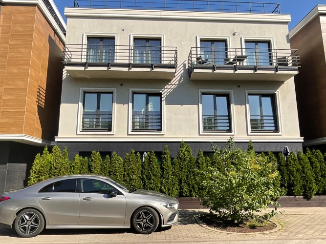 Сдаётся просторная 3-комнатная квартира в Юрмале!  Квартира расположена в новом Юрмала - изображение 1