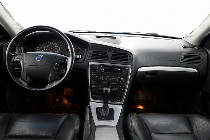 Volvo V70 Summum Facelift ATM 2.4 D5 120kW Tallina - foto 5