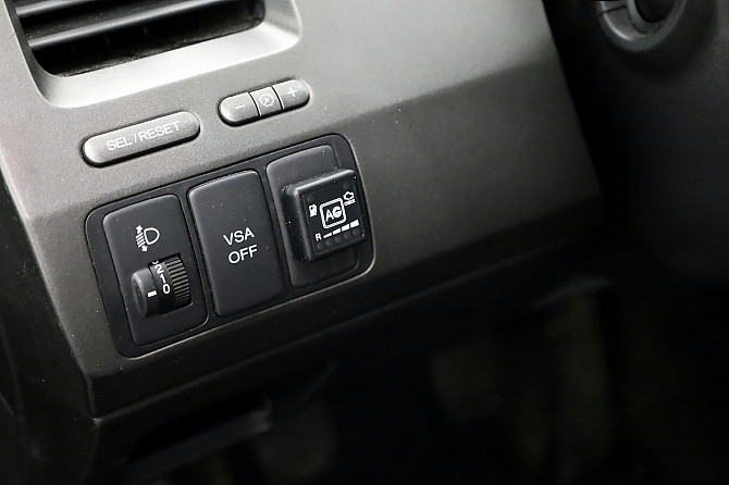 Honda Civic Elegance LPG 1.8 103kW Tallina - foto 8