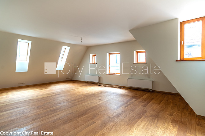 Фасадный дом, реставрированный дом, количество квартир в здании 2 шт., кирпичные Рига - изображение 20