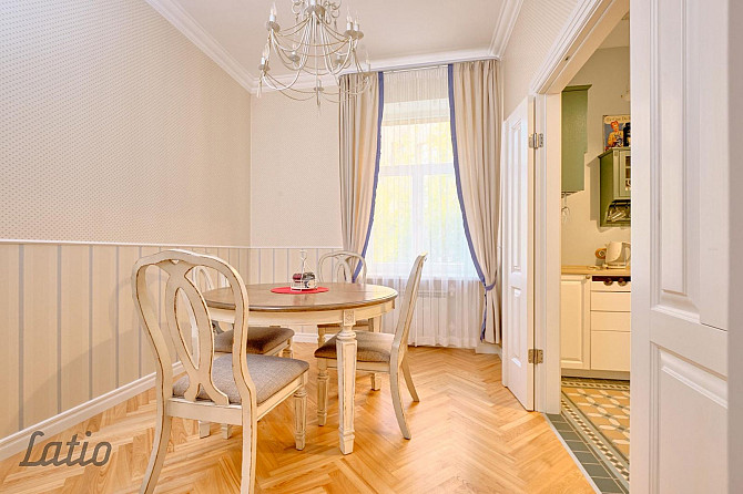 Pārdod skaistu 4-istabu dzīvokli Rīgas centrā. Dzīvoklī ir zemi komunālie maksājumi, pateicoties ind Рига - изображение 5