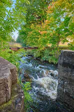 Pārdod perspektīvu zemes gabalu gleznainā vietā pie Svētupes! 
Piedāvājumā īpašs zemes gabals Svētci Salaspils