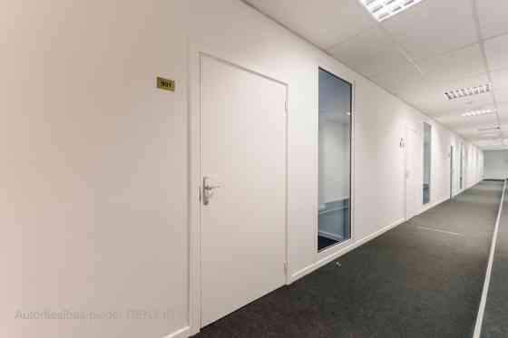 В аренду предлагается качественный, просторный офис в реновированном здании по Rīga