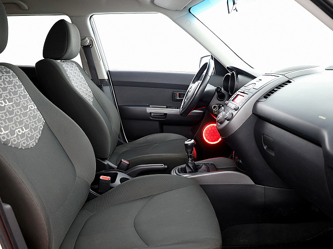 Kia Soul Ambiente 1.6 92kW Таллин - изображение 6