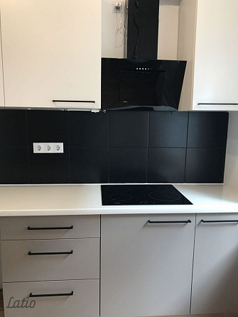 Pārdod trīs vienistabas dzīvokļus Rīgā, Grīziņkalna rajonā, Lienes ielā 9 (visus trīs kopā).
Dzīvokļ Рига - изображение 4