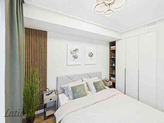 Pilnībā aprīkots, jauns 2 istabu dzīvoklis Teikā.

Piedāvājam īrei pilnībā aprīkotu, mūsdienīgu un p Рига