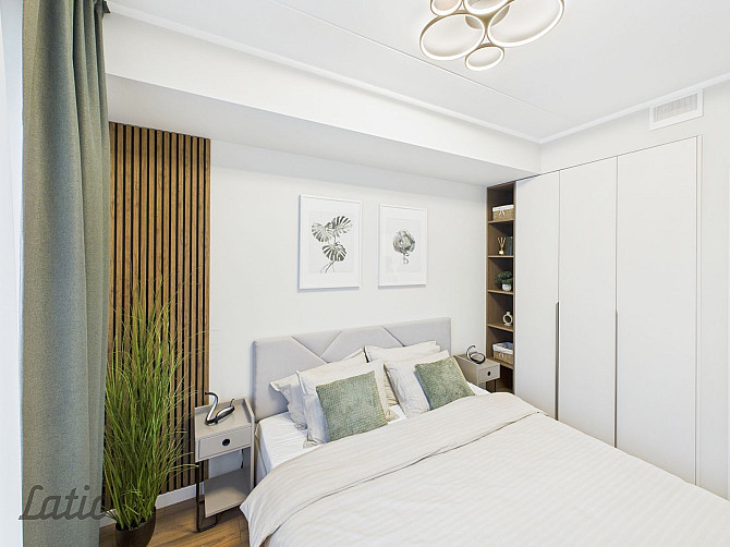 Pilnībā aprīkots, jauns 2 istabu dzīvoklis Teikā.

Piedāvājam īrei pilnībā aprīkotu, mūsdienīgu un p Рига - изображение 2