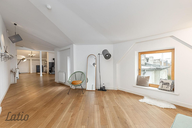 Plašs penthauss Rīgas centrā  lieliska dzīvesvieta un investīcija

Pārdošanā unikāls 240 m penthauss Рига - изображение 2