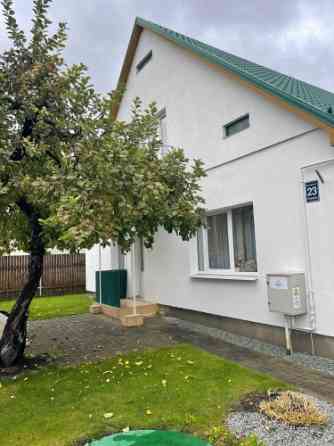 В продаже просторный и многофункциональный дом в Огре с двумя отдельными Огре и Огрский край