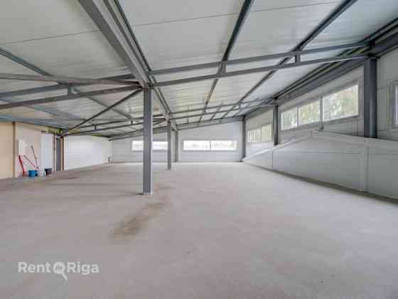 Производственные помещения в Плявниэки без отопления. Арендная ставка указана Рига