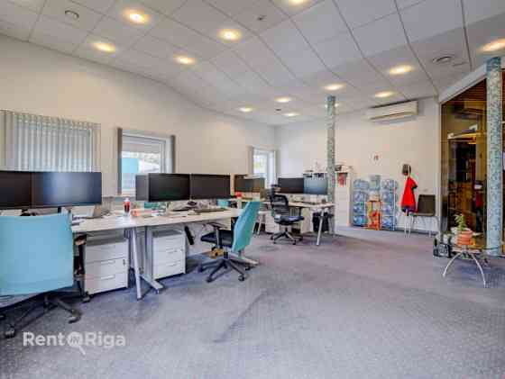 Офисные помещения в Плявниеках, на территории офисно-складского комплекса, на 2-м Рига