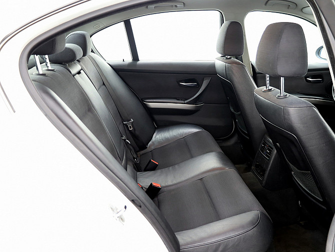 BMW 330 M-Pakett xDrive ATM 3.0 XD 170kW Tallina - foto 7