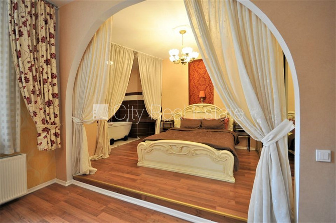 Новостройка, благоустроенный озеленённый двор, место для машины, одна Рига - изображение 8