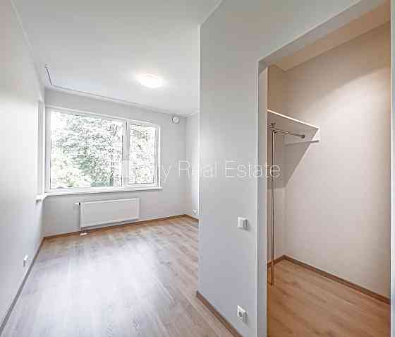 Новостройка, благоустроенный озеленённый двор, возможность аренды подземной Рига