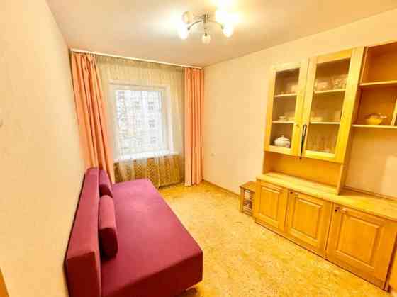 Продаётся просторная и полностью оборудованная квартира с долей в праве Рига