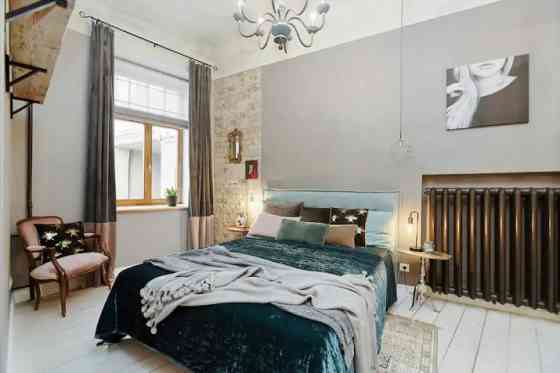 Квартира находится в центре Риги, всего в 15 мин. пешком до Старого города Риги. Рига