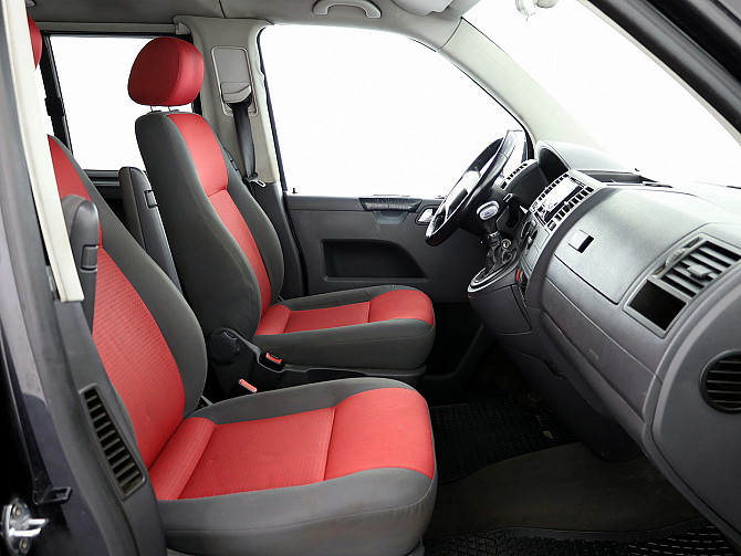 Volkswagen Caravelle Comfortline ATM 2.5 TDI 96kW Таллин - изображение 6