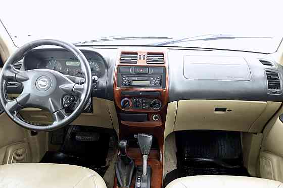 Nissan Terrano Luxury 4x4 ATM 3.0 dCi 113kW Таллин