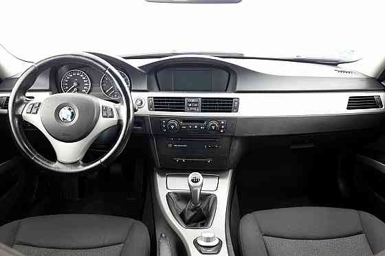 BMW 320 Touring 2.0 110kW Таллин