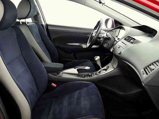 Honda Civic Elegance 1.8 103kW Таллин