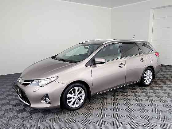 Toyota Auris Linea Sol LPG ATM 1.6 97kW Таллин