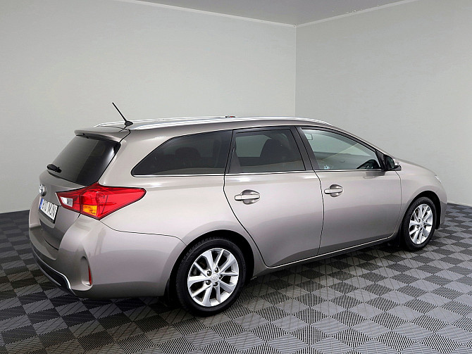 Toyota Auris Linea Sol LPG ATM 1.6 97kW Таллин - изображение 3