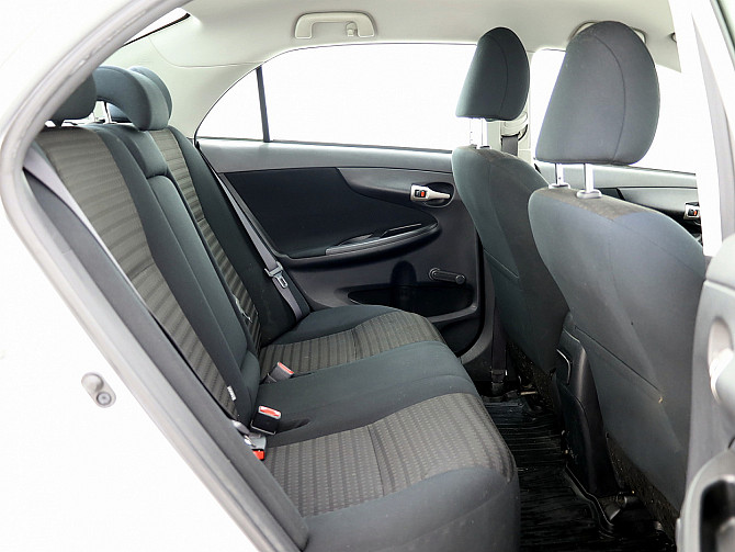 Toyota Corolla Linea Sol A-C 1.6 91kW Таллин - изображение 7