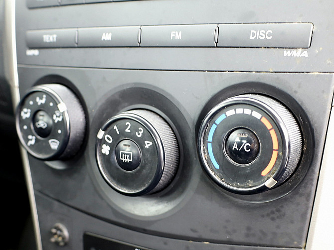 Toyota Corolla Linea Sol A-C 1.6 91kW Таллин - изображение 8