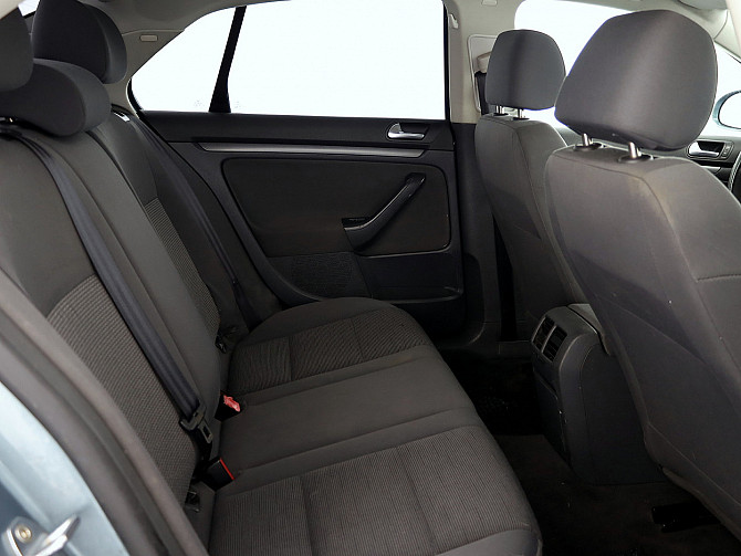 Volkswagen Jetta Comfortline 1.6 75kW Таллин - изображение 7