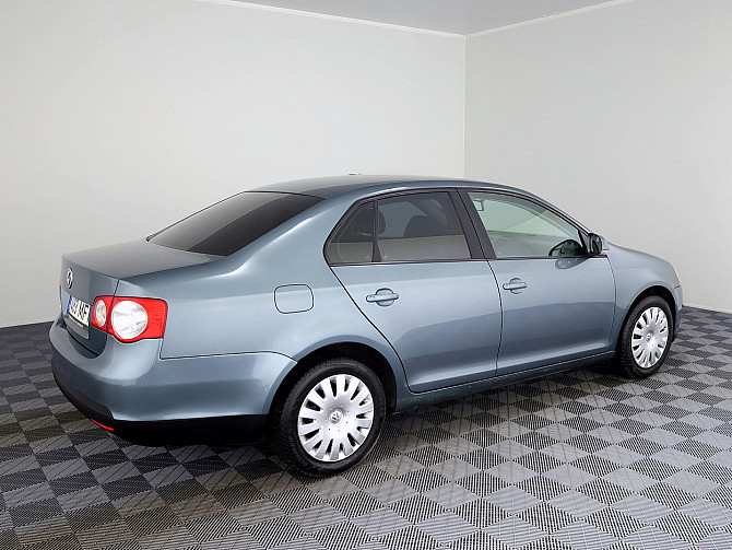 Volkswagen Jetta Comfortline 1.6 75kW Таллин - изображение 3