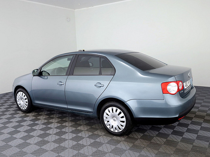 Volkswagen Jetta Comfortline 1.6 75kW Таллин - изображение 4