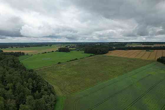 Labas konfigurācijas  zemes gabals Paipalas  7,9 ha platībā, ainaviskā, klusā vietā Krimuldas pagast Рижский район
