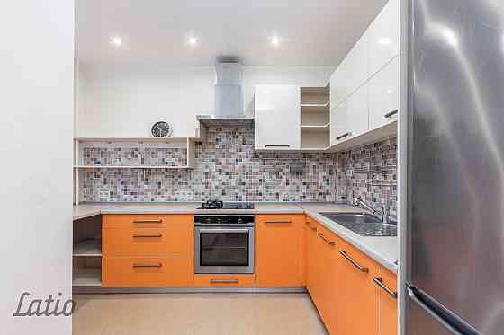 Tiek izīrēta omulīgs dzīvoklis pēc kosmētiskā remonta privātmājā ( mājas pirmais stāvs)! 
Plānojuma  Рига