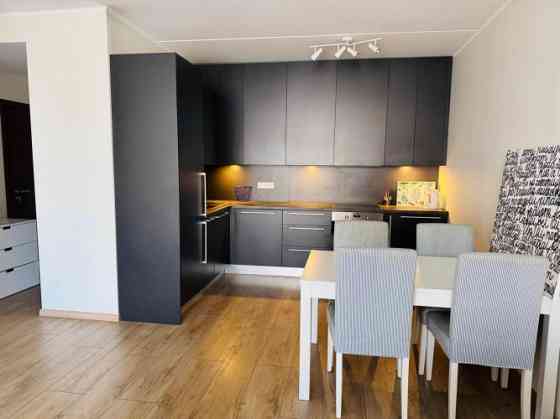 Сдается в аренду 2-комнатная квартира в новом проекте Priedes, Валдлаучи (рядом с Рига