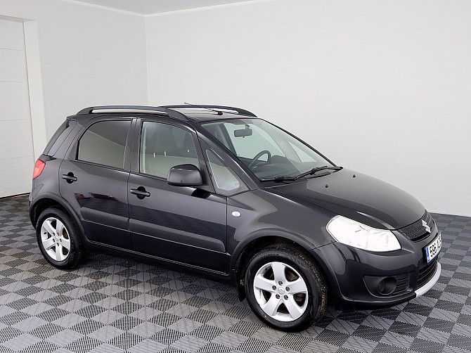 Suzuki SX4 Cross 4x4 1.6 79kW Tallina - foto 1