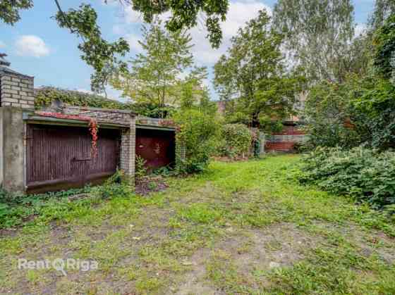 Предлагается к приобретению многофункциональная недвижимость в Центральном Rīga