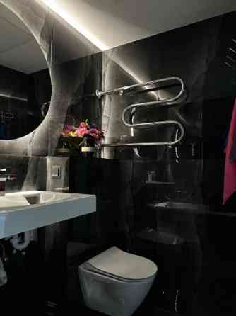 Продается светлая и тёплая квартира после ремонта, земля в собственности. Рига