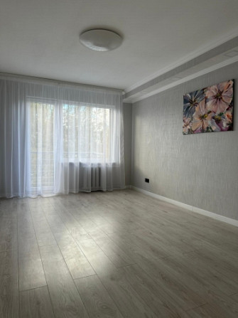 Продается светлая и тёплая квартира после ремонта, земля в собственности. Рига - изображение 7