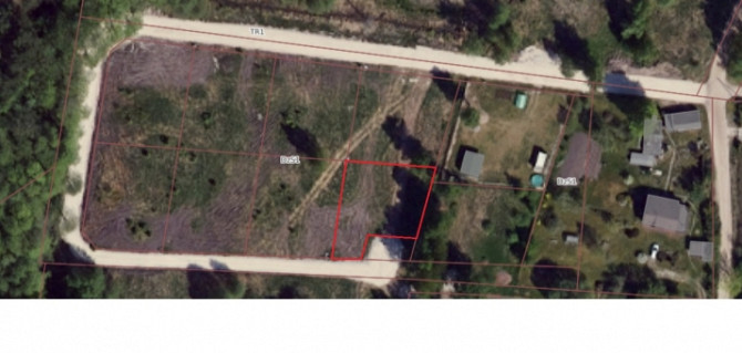 Zemes gabals Trīsciemā - savrupmāju apbūves teritorija (DzS1).  Atļautie izmantošanas veidi: Rīga - foto 1