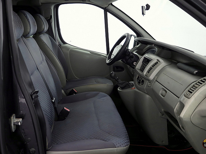 Renault Trafic Passenger Facelift 2.0 dCi 66kW Tallina - foto 5