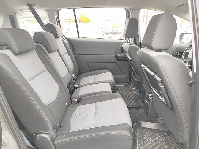 Mazda 5 Elegance 1.8 85kW Tallina - foto 7