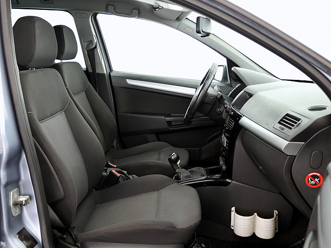 Opel Astra Facelift 1.7 CDTi 81kW Tallina - foto 6