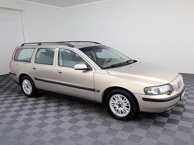 Volvo V70 Estate 2.4 125kW Tallina - foto 1