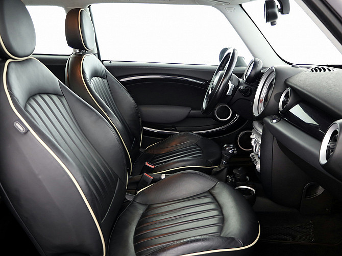 MINI Clubman Cooper Luxury ATM 1.6 88kW Таллин - изображение 5