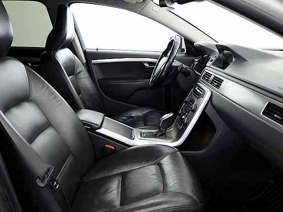 Volvo V70 Summum Facelift ATM 2.0 D4 100kW Tallina