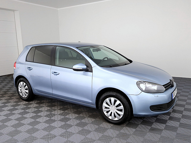 Volkswagen Golf Comfortline 1.2 77kW Tallina - foto 1