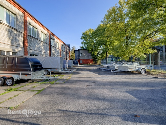 Tirzniecības/noliktavas telpas ar savu teritoriju Ganību dambī.  Par objektu: Tiek iznomāta 2. Rīga - foto 2