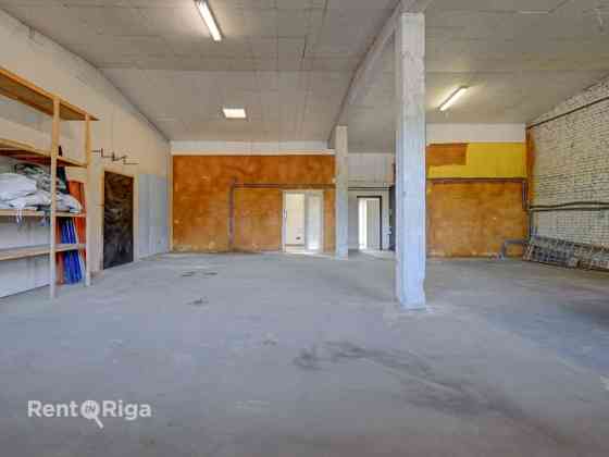 Izīrē apkurināmas telpas ar rampu un ofisu!  Telpas piemērotas: + Darbnīcai + Noliktavai + Ražošanai Rīga