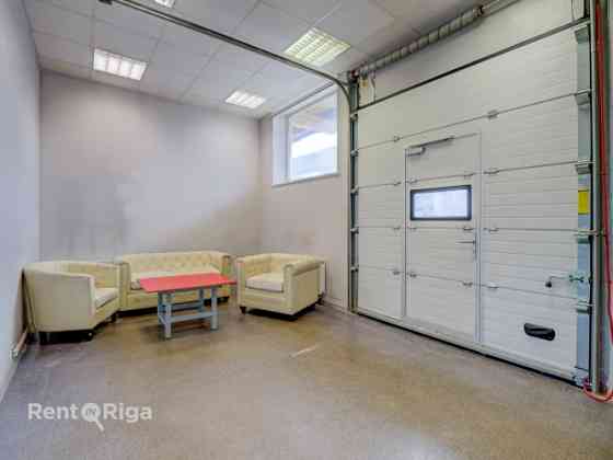 Izīrē apkurināmas telpas ar rampu un ofisu!  Telpas piemērotas: + Darbnīcai + Noliktavai + Ražošanai Rīga